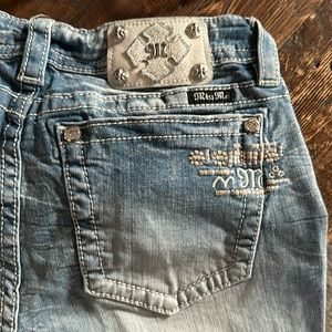 Miss me cropped Jean